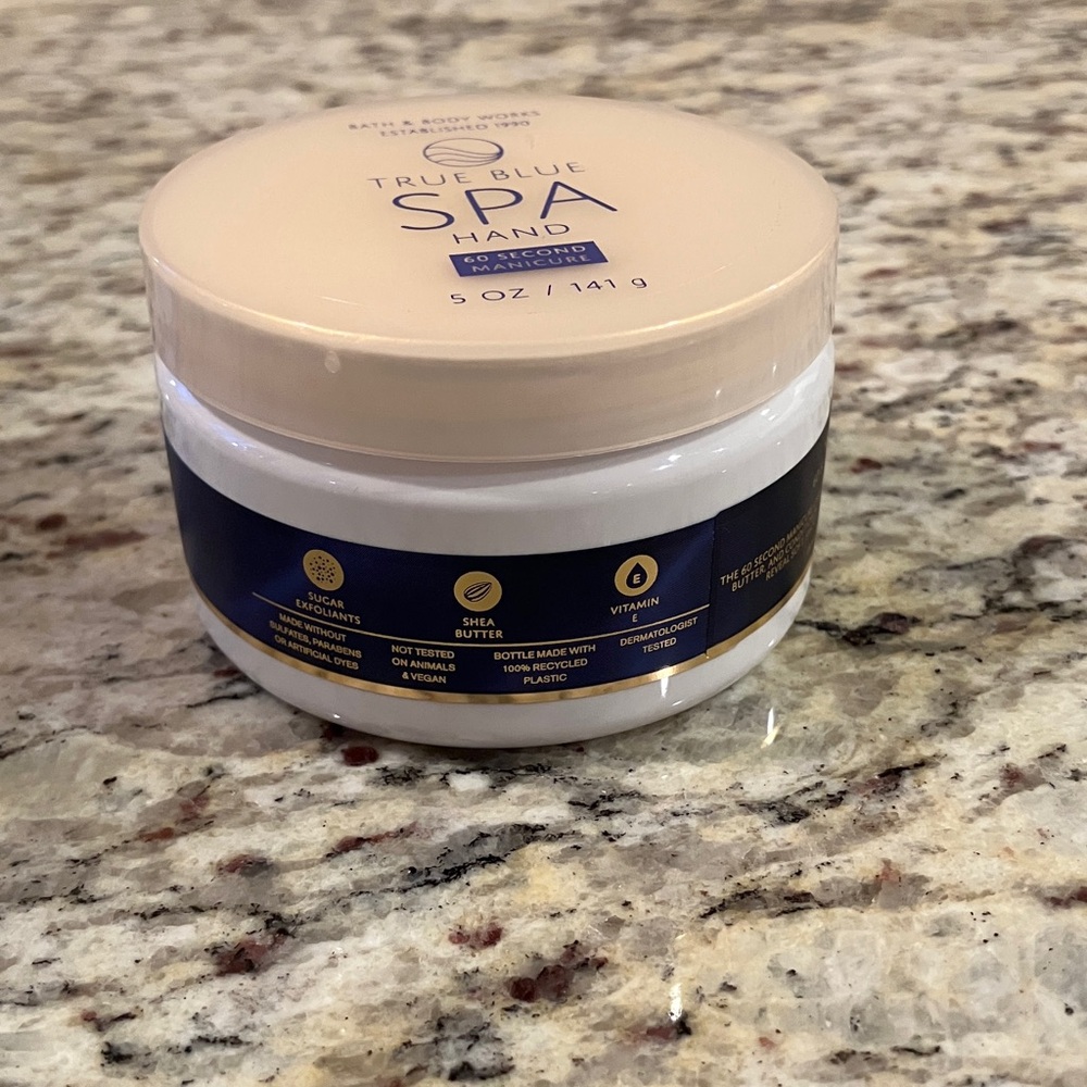 Bath & Body Works True Blue Spa 60 Second Manicure Hand Citrus Shea Vitamin E - Picture 3 of 4